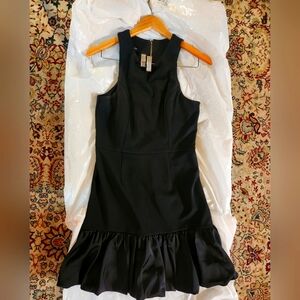 Elegant Black Sleeveless Dress